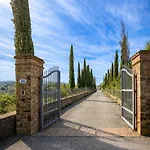 Villa La Tabaccaia *